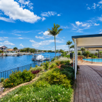 Banksia Beach9