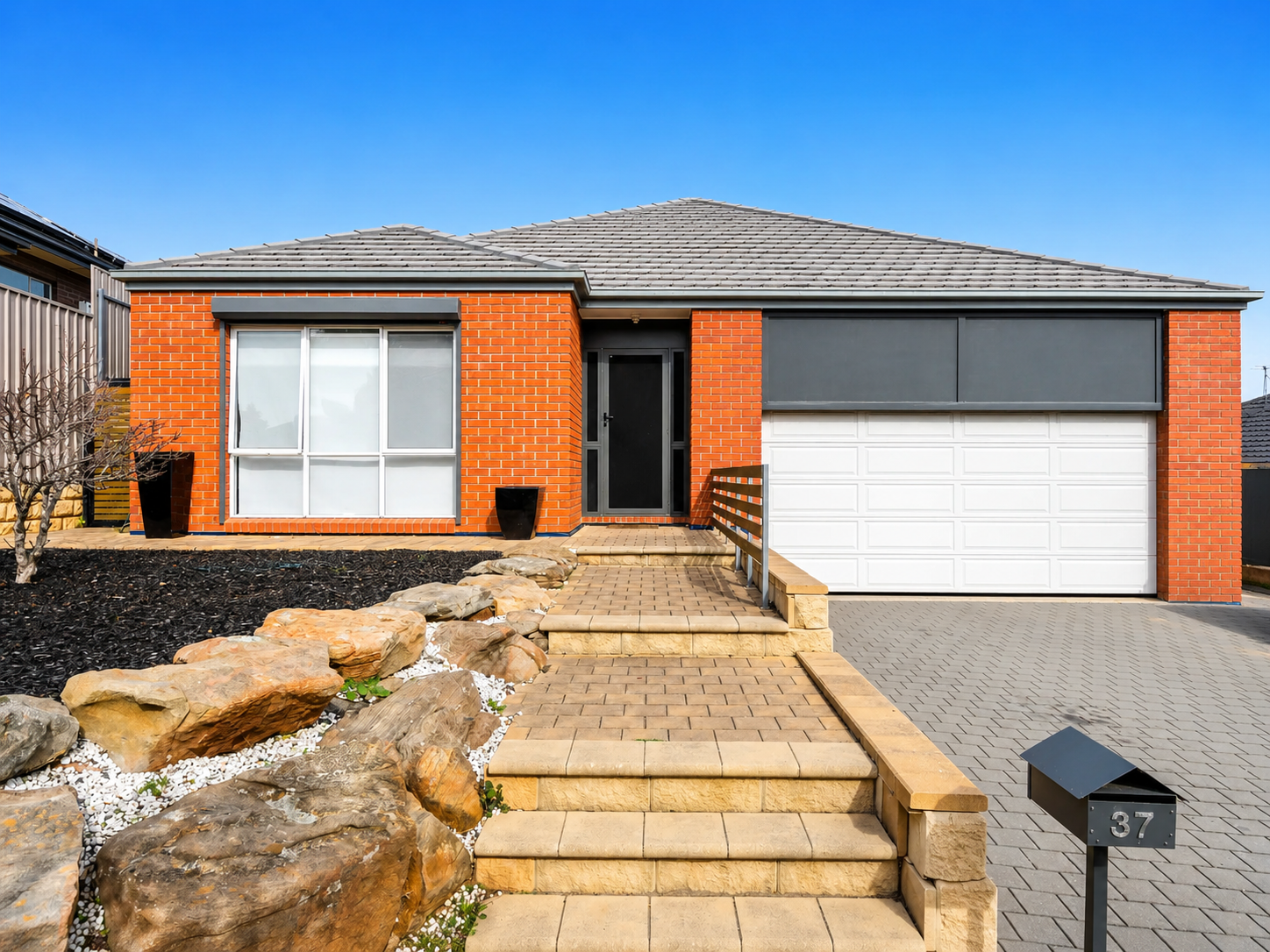 Corrimal9